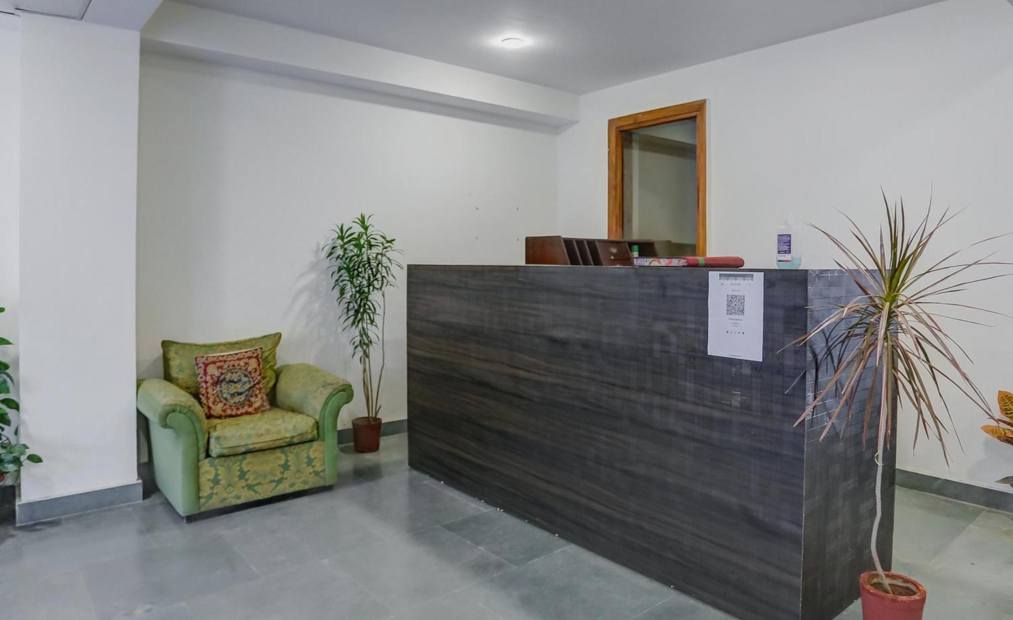 فندق Collection O The Doors Near Appu Ghar غورغاون المظهر الخارجي الصورة